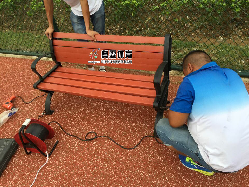 篮球架